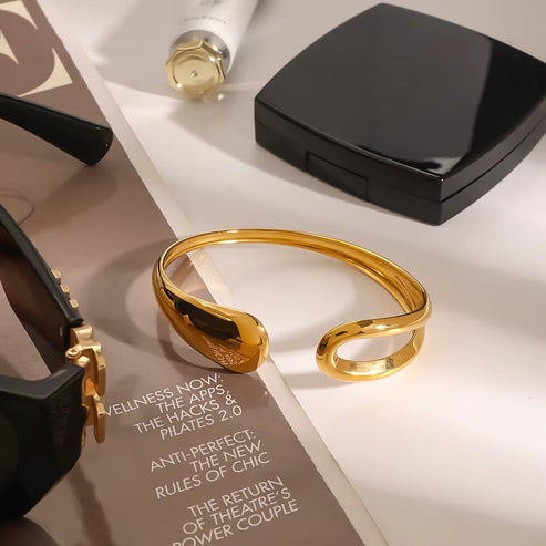 Ele Gold Cuff Bracelet