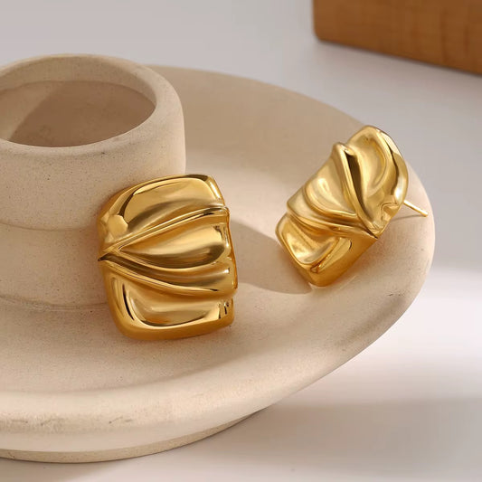 Sculptura Bold Studs