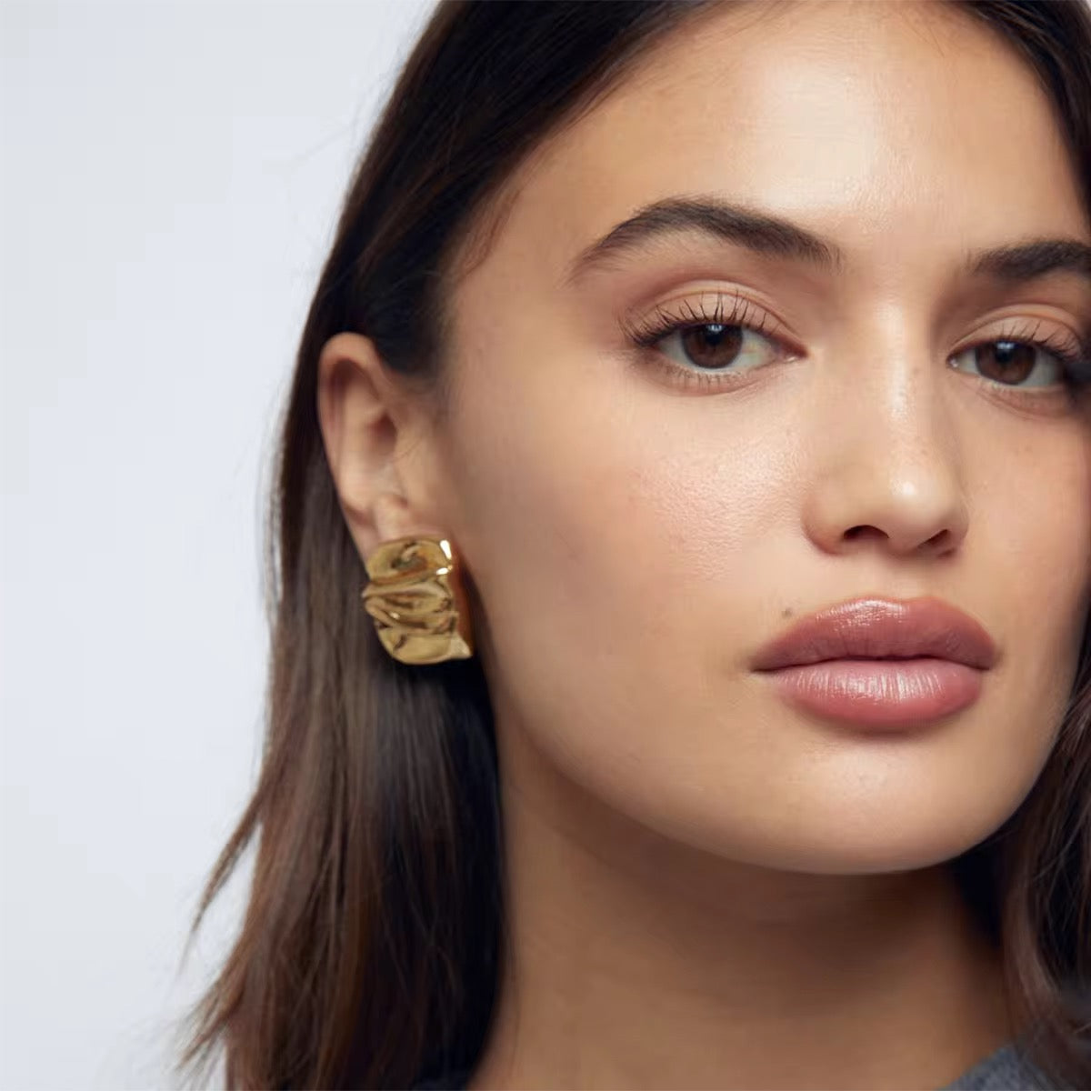 Sculptura Bold Studs